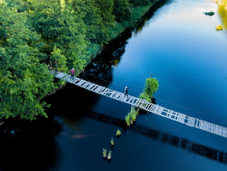 Tilts pāri Irbes upei