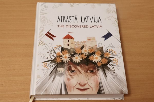 Grāmata “Atrastā Latvija”