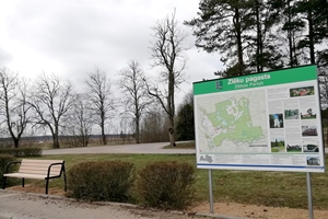 Tūrisma informācijas stends Zlēkās