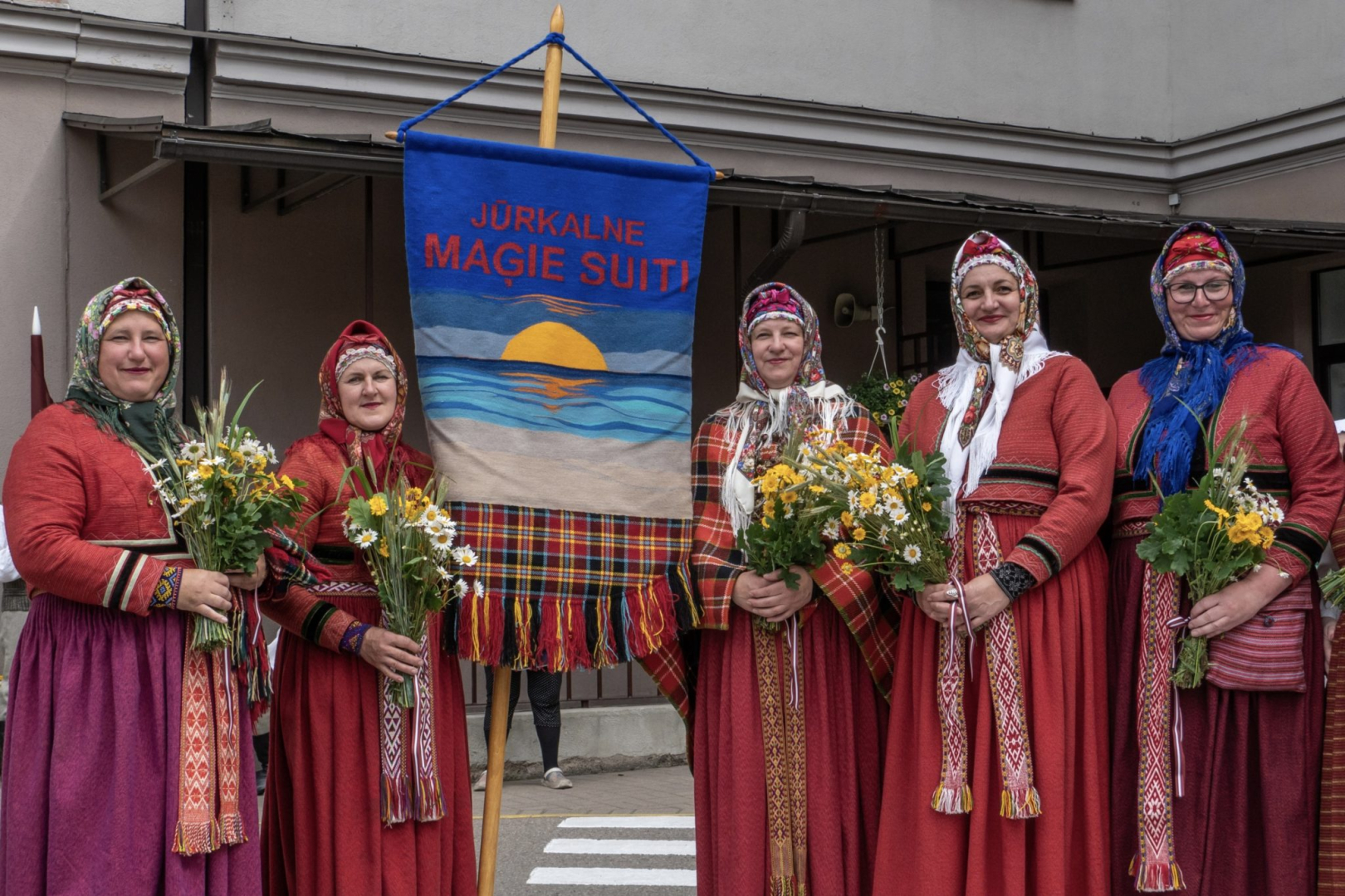 Etnogrāfiskais ansamblis “Maģie suiti”