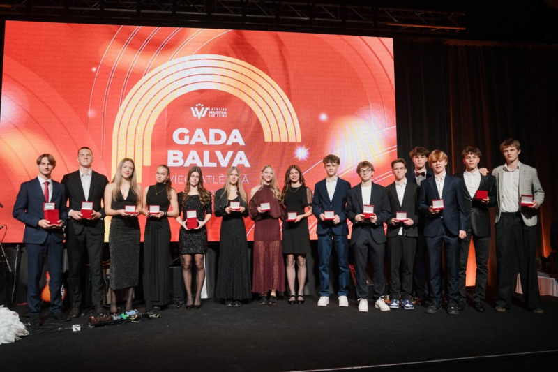 Elans Bertmanis saņem Gada balvu vieglatlētikā