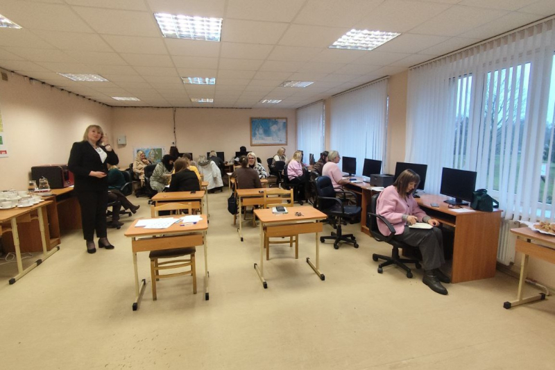 Pedagogi piedalījās seminārā Užavas pamatskolā
