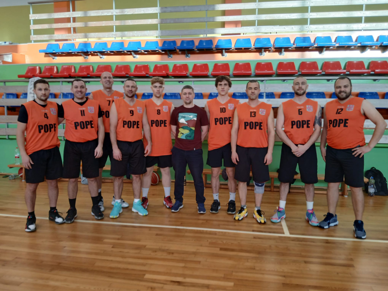 Popes komanda Tārgalē