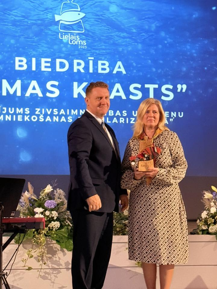 Biedrība “Usmas krasts” saņem Gada balvu zivsaimniecībā “Lielais loms 2025”