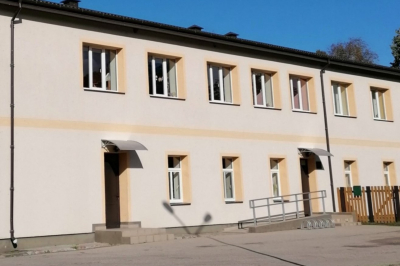 Užavas bibliotēkas ēka