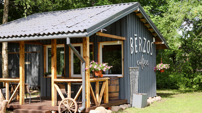 Bērzos coffeee ēka