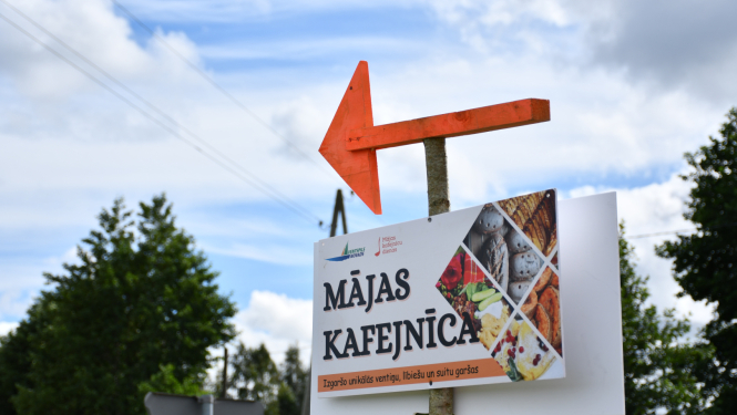 Norāde uz mājas kafejnīcu