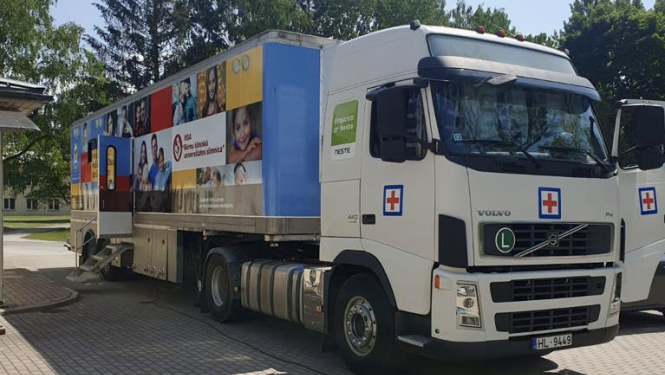 Mobilais busiņš jeb “Mobilais veselības aprūpes centrs bērniem”
