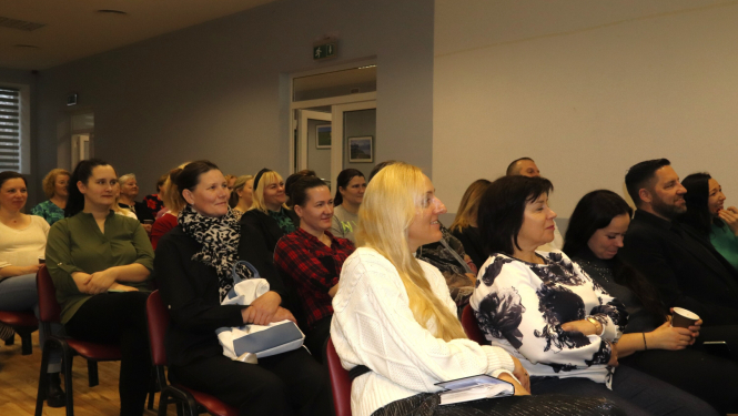 Vecāki uzklausa ekspertu