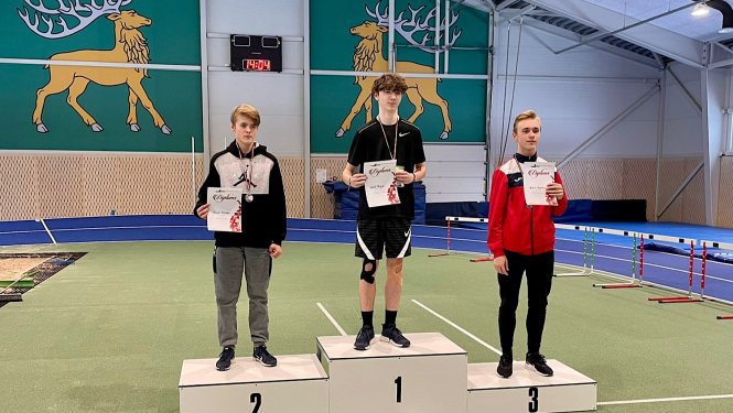 Sportisti ar diplomiem