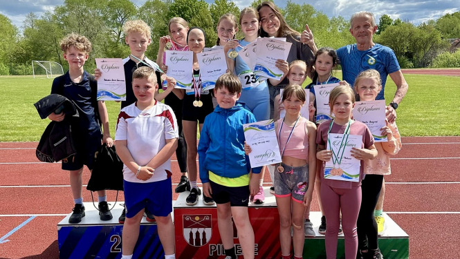 Sportisti ar diplomiem