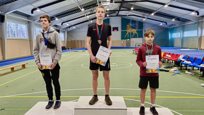 Sportisti ar diplomiem