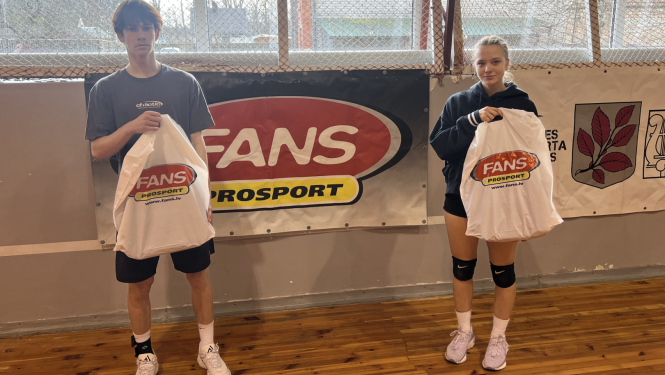 Sportisti ar balvām