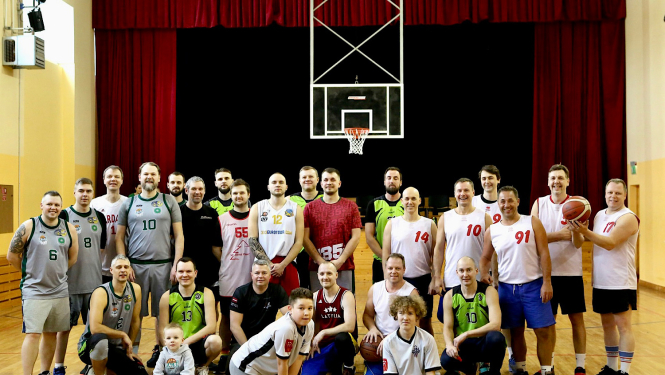 Turnīra dalībnieki