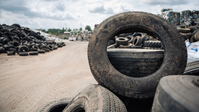 Ventspils novada iedzīvotāji aicināti bez maksas nodot nolietotās riepas  