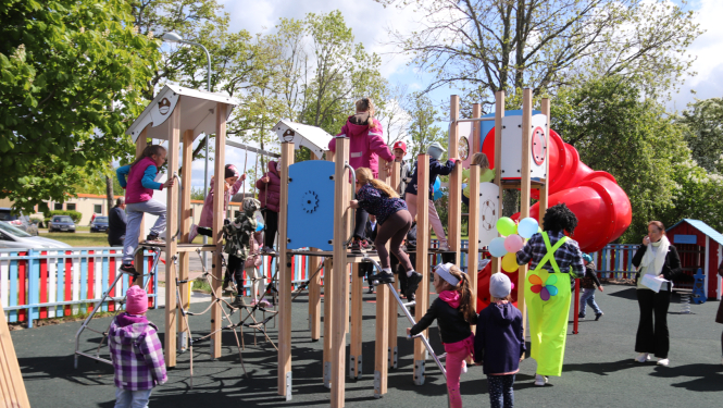 Bērnu spēļlaukums Tārgalē