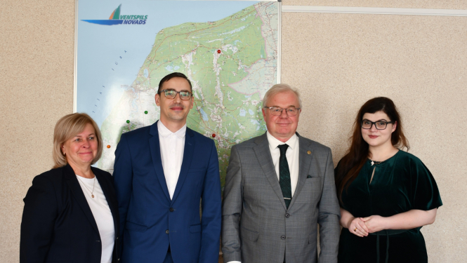 Ventspils novada domi apmeklēja Klimata un enerģētikas ministrijas vadošie darbinieki