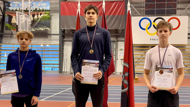 Sportisti ar diplomiem