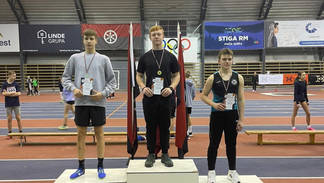 Sportisti ar diplomiem