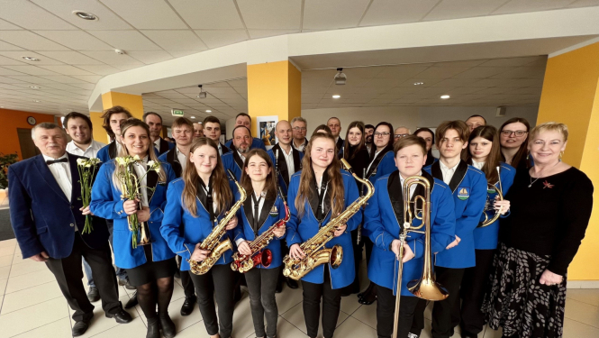 Pūtēju orķestris “Ugāle”