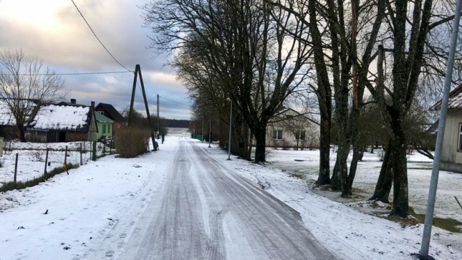 Pašvaldības autoceļš Ances pagastā ziemā