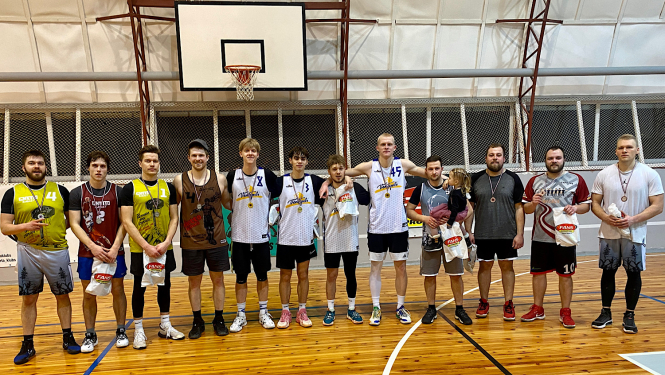 Turnīra dalībnieki