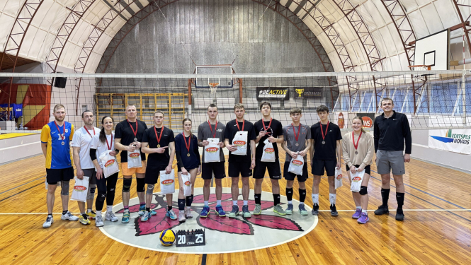 Turnīra dalībnieki