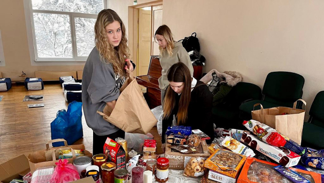 Labdarības produktu kārtošana