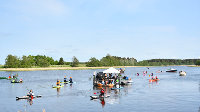 Peldlīdzekļu brauciens Ventā