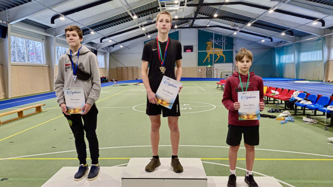 Sportisti ar diplomiem