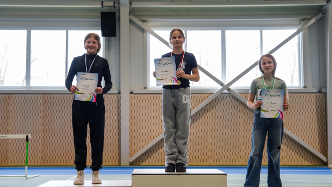 Sportisti uz pjedestāla 