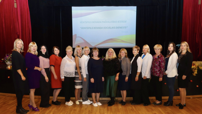 Sociālā dienesta darbinieku kopbilde