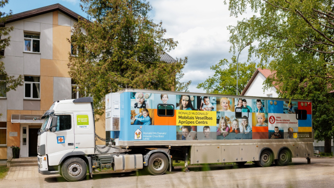 Mobilais busiņš jeb “Mobilais veselības aprūpes centrs bērniem”