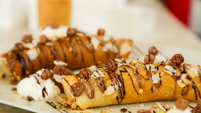 Saldumi uz šķīvja