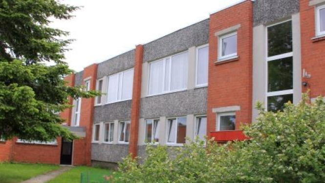 Vārves bibliotēkas ēka