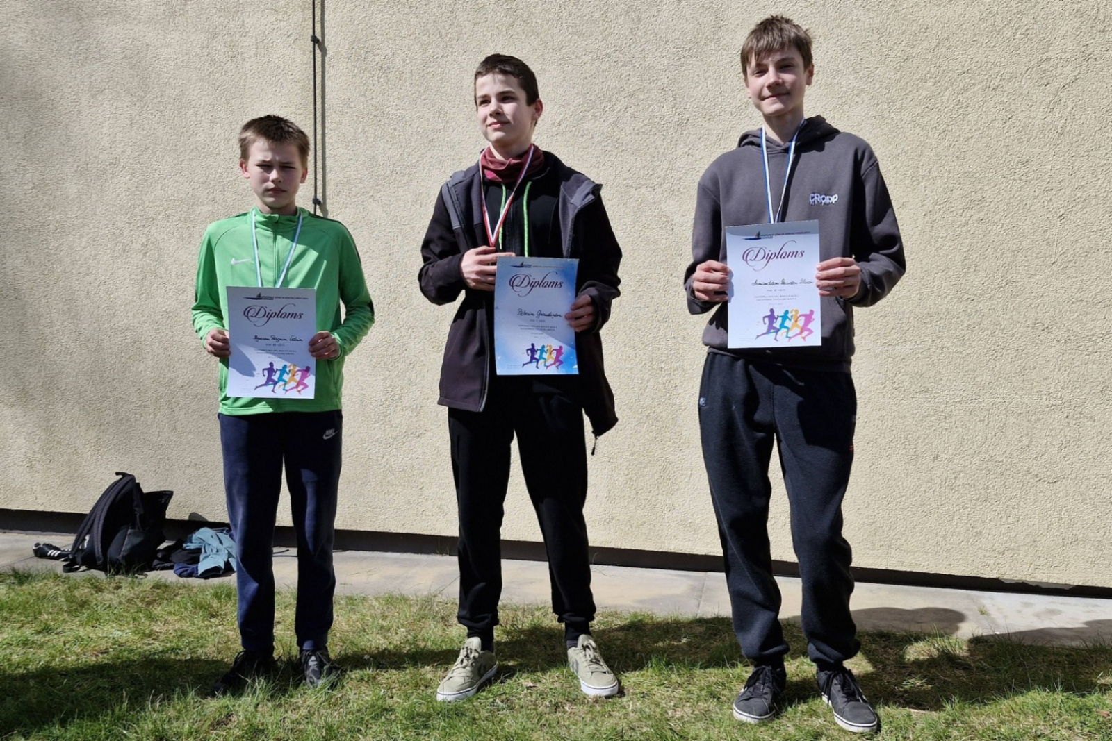 2012. gada dzimušie sportisti