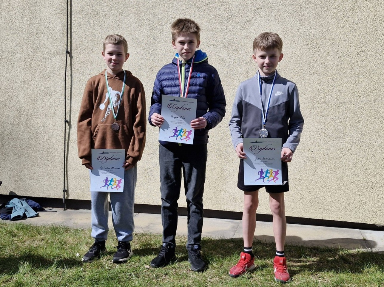 2013. gada dzimušie sportisti