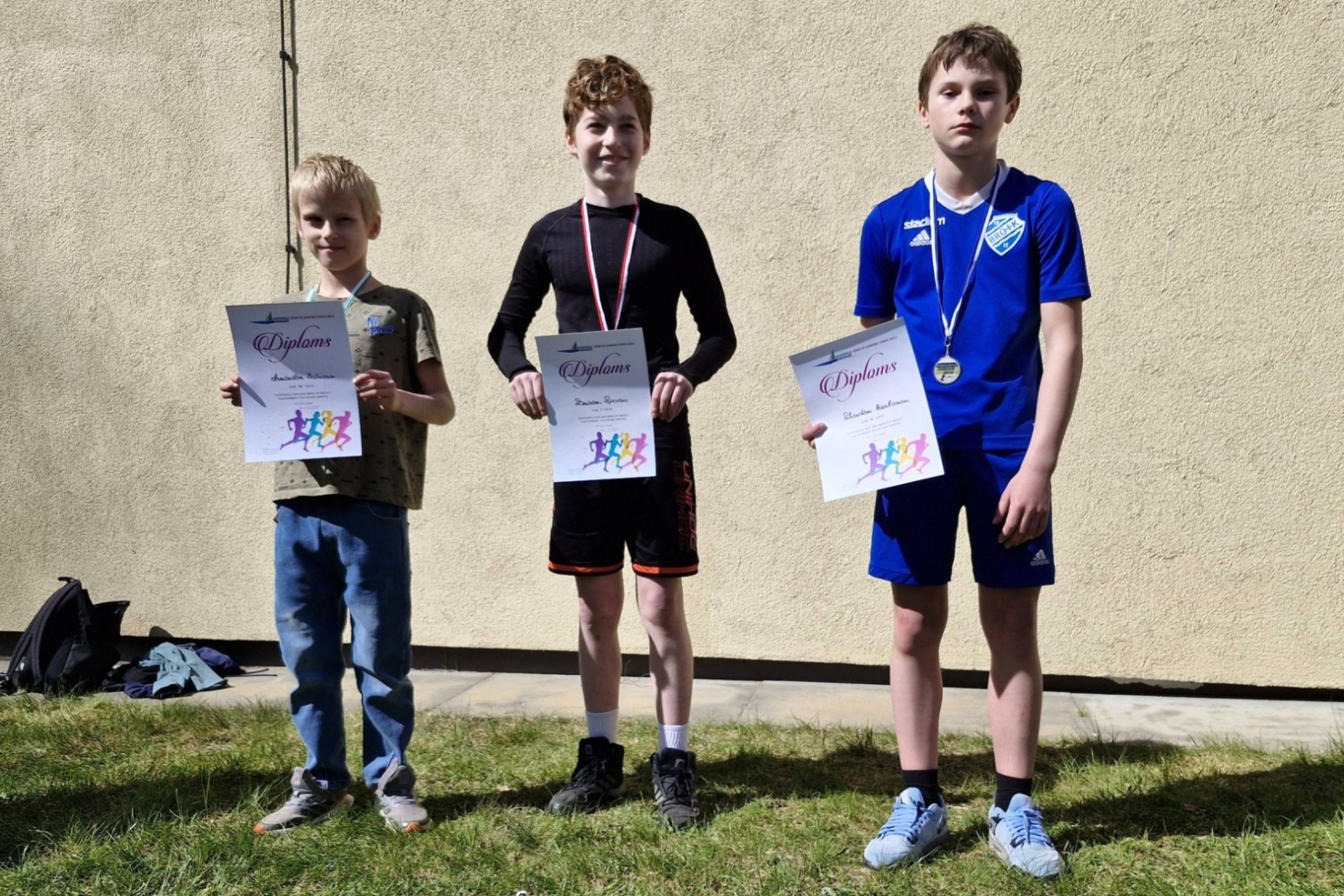 2015. gada dzimušie sportisti