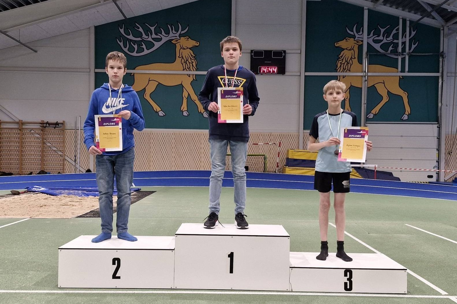 60 metru barjerskrējiena U14 puišu pjedestāls