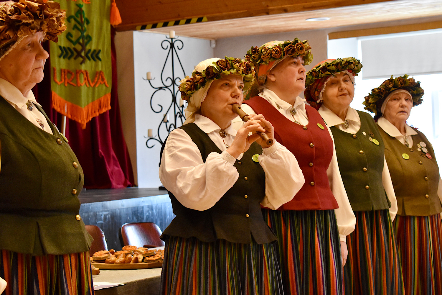 Dzied folkloras kopa