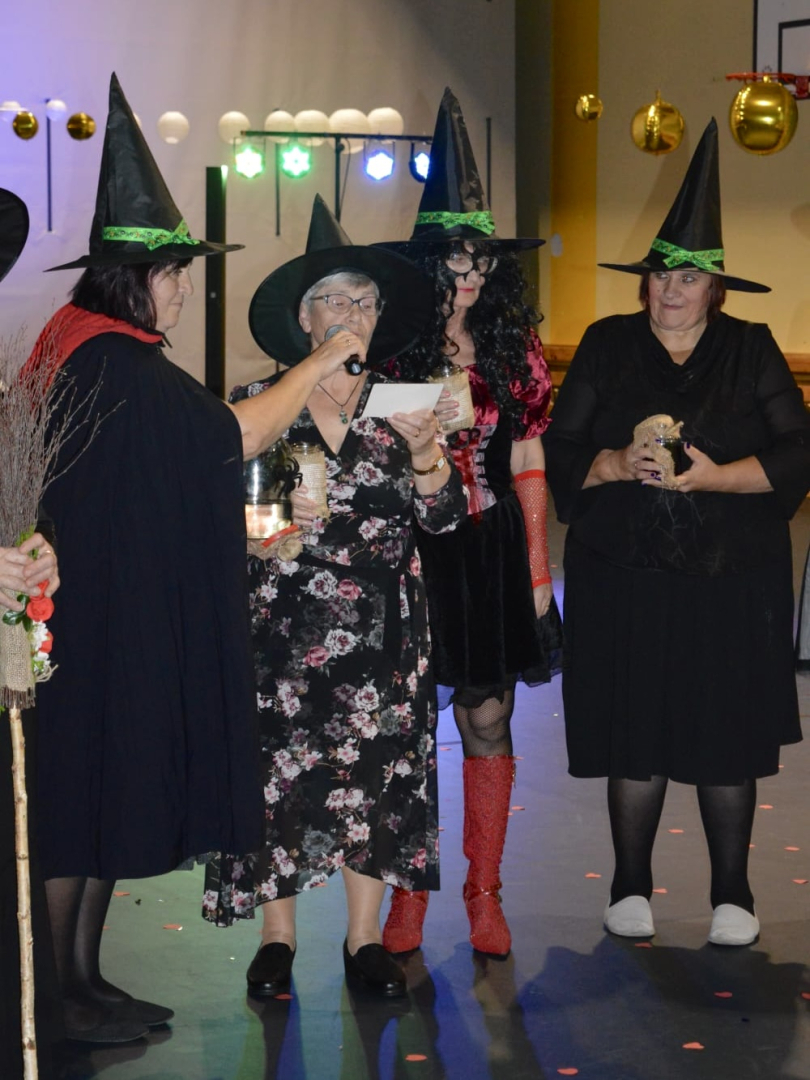 Amatierteātris “Vārava” svin 15. jubileju