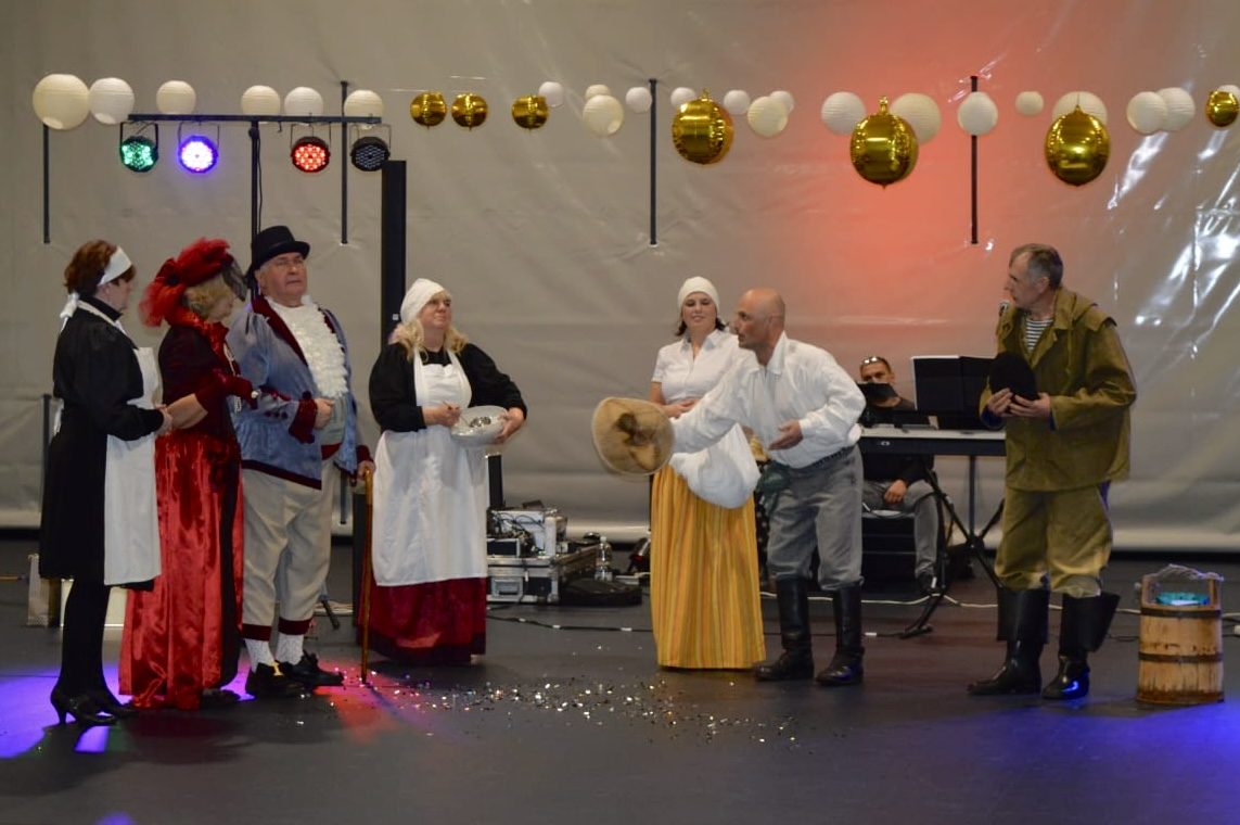 Amatierteātris “Vārava” svin 15. jubileju