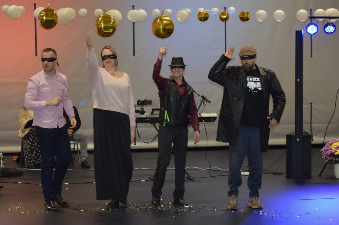 Amatierteātris “Vārava” svin 15. jubileju