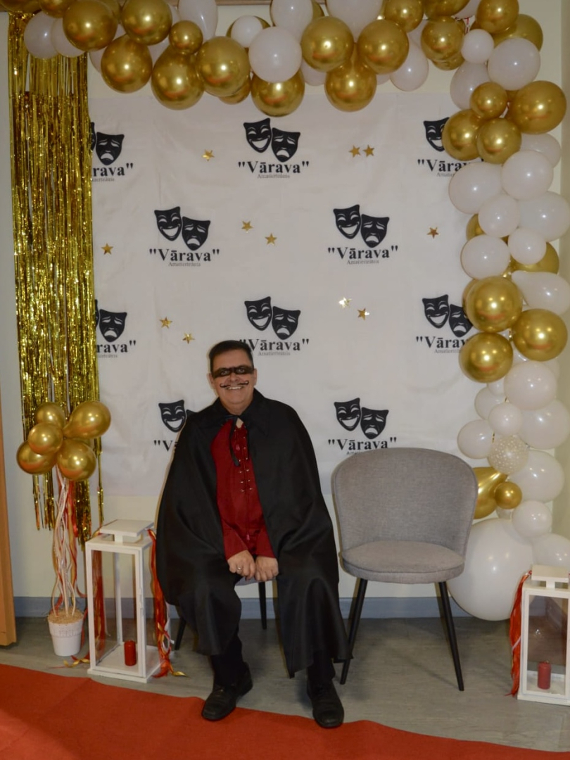Amatierteātris “Vārava” svin 15. jubileju