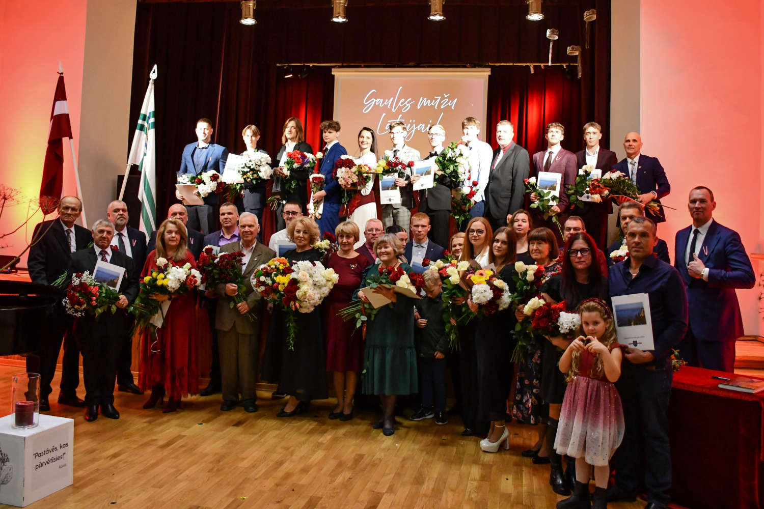 Apbalvotie gandarīti par sasniegumiem