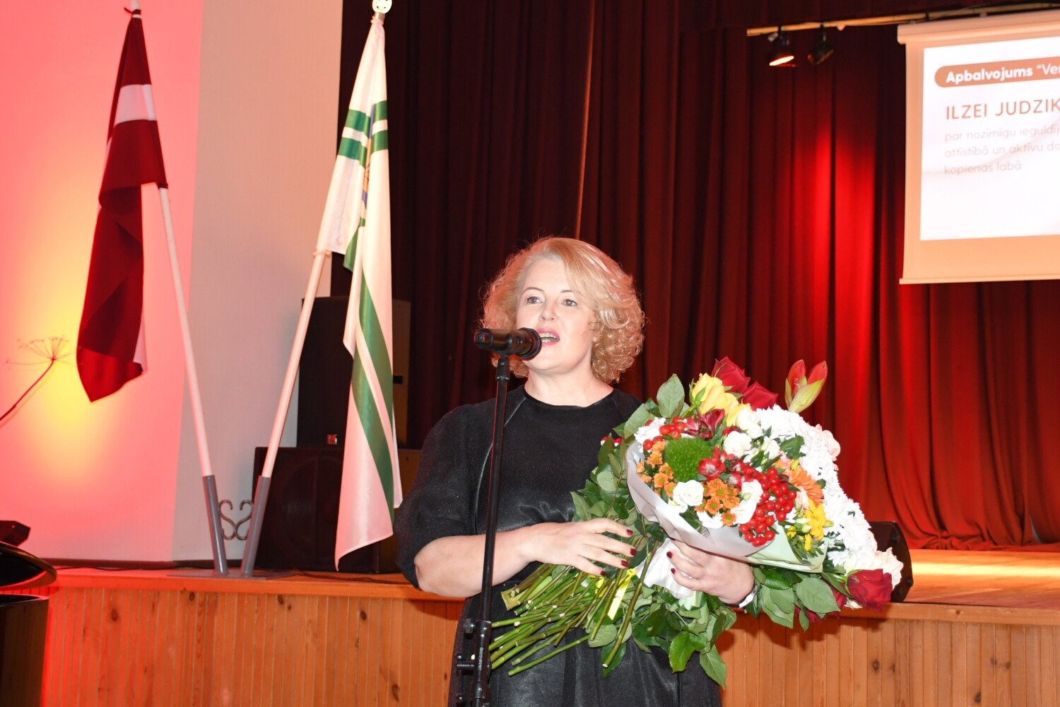 Tiek pasniegts Goda raksts