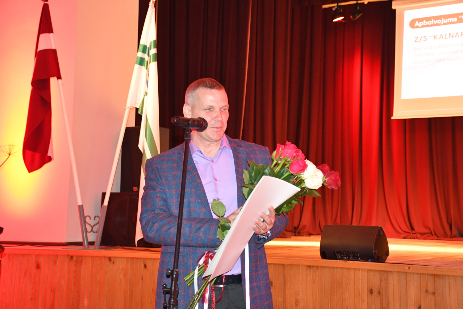 Tiek pasniegts Goda raksts