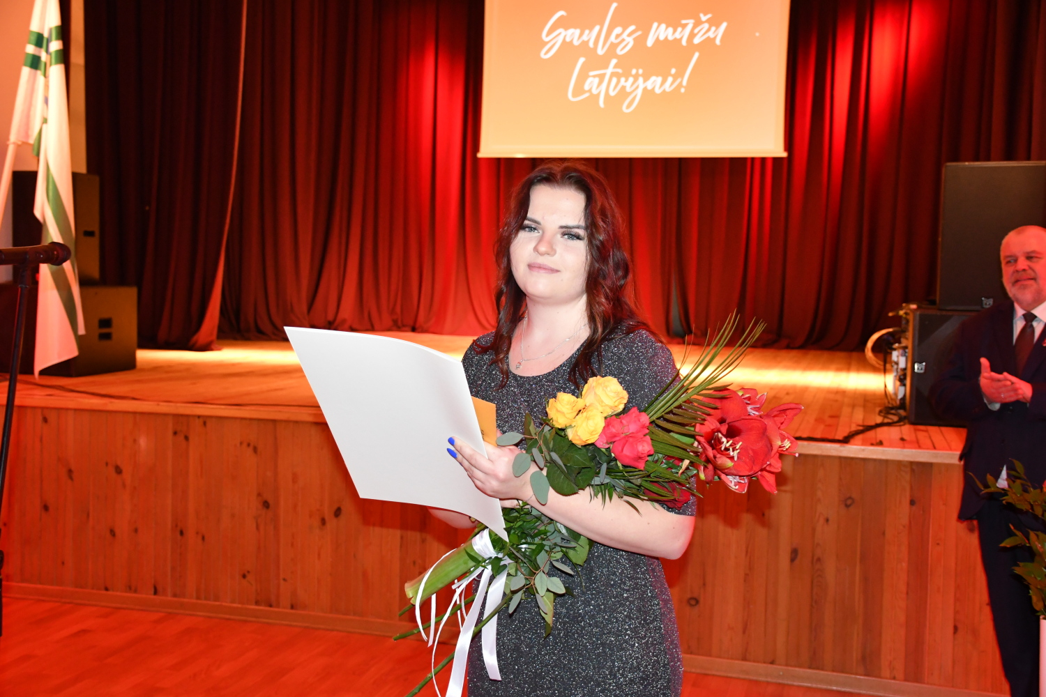 Tiek pasniegts Goda raksts