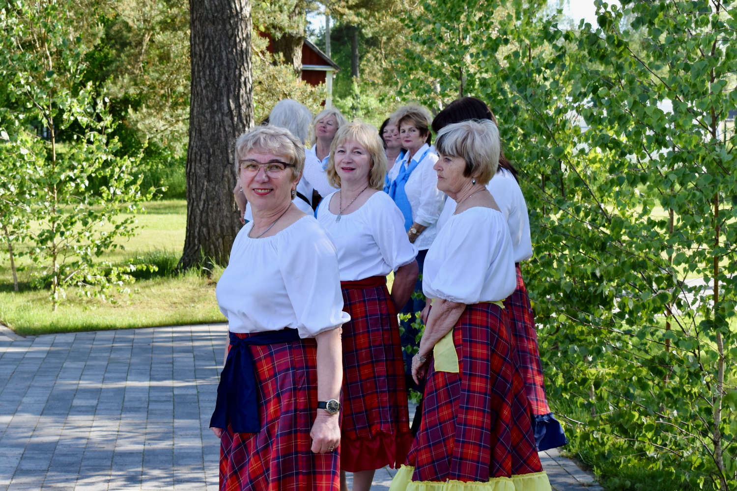 Līnījdeju grupas dalībnieces
