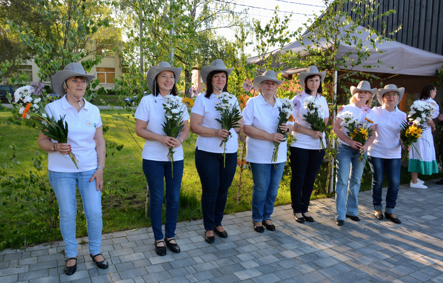 Līnijdeju grupa "Margrietiņas"